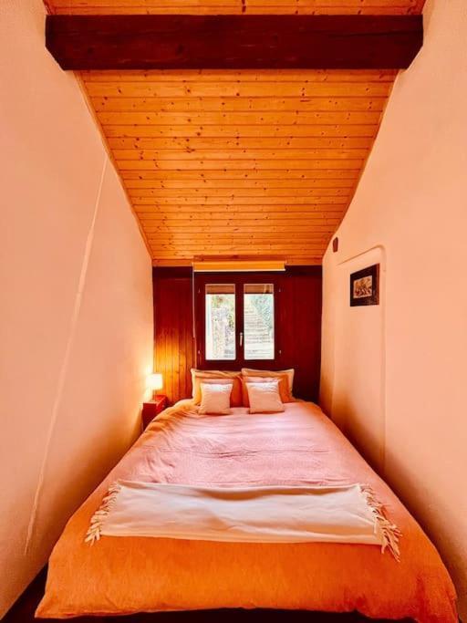 Charmant Appartement De Vacances Alta Ripa Hauterive  Exterior photo